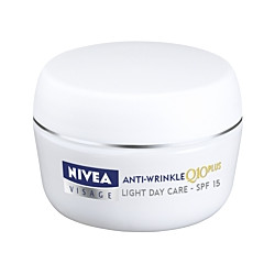 Nivea Q10Plus Light Дневен крем за лице 50ml